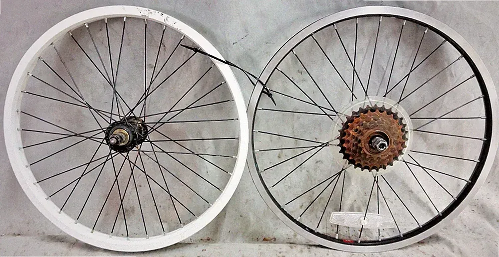 Mongoose 20" Kids Bike Wheel Set AV Retro 406ISO 6 Speed White/Black USA Shipper