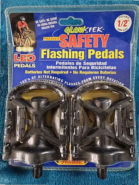 Pedals GlowSpeck Safety LED Flashing 1/2" Kids, Cruisers, Hybrid, Mountain Bike